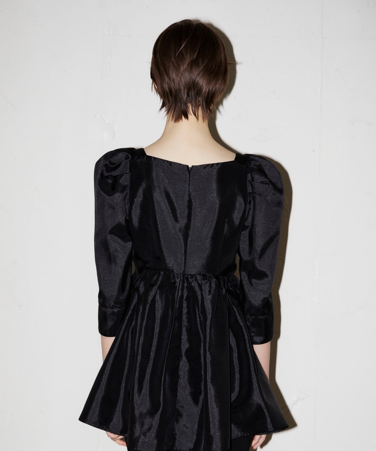 EDGE RIBBON SETUP DRESS
