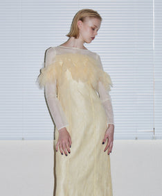 TULLE SPARKLE DRESS イエロー 正面アップポーズ