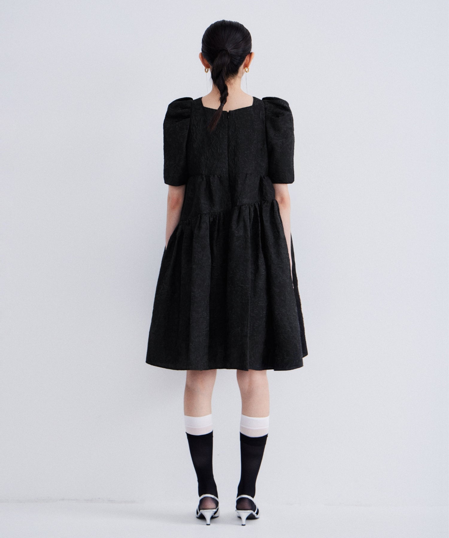 EDGE RIBBON MINI DRESS
