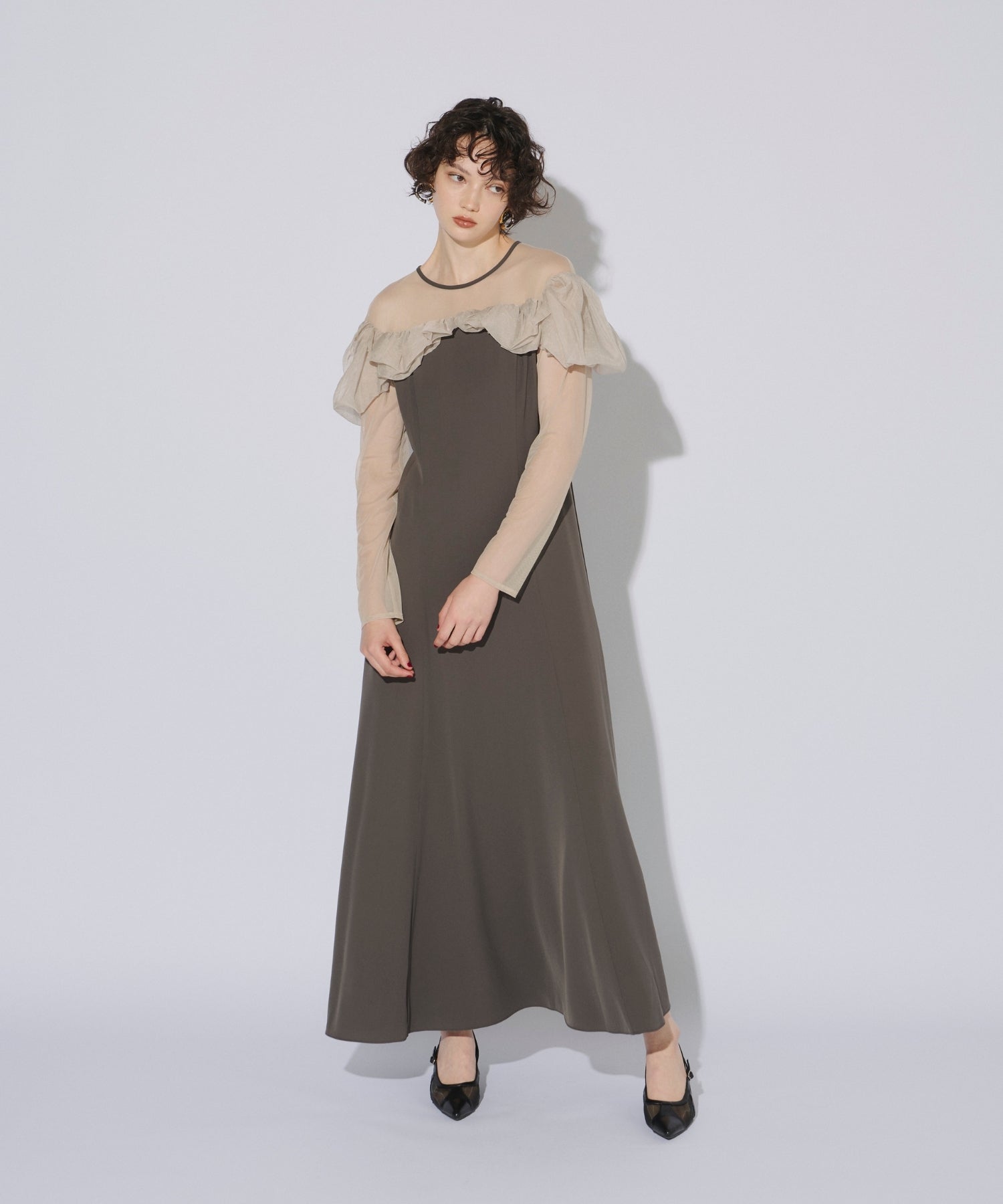 FRILLS FLARE DRESS