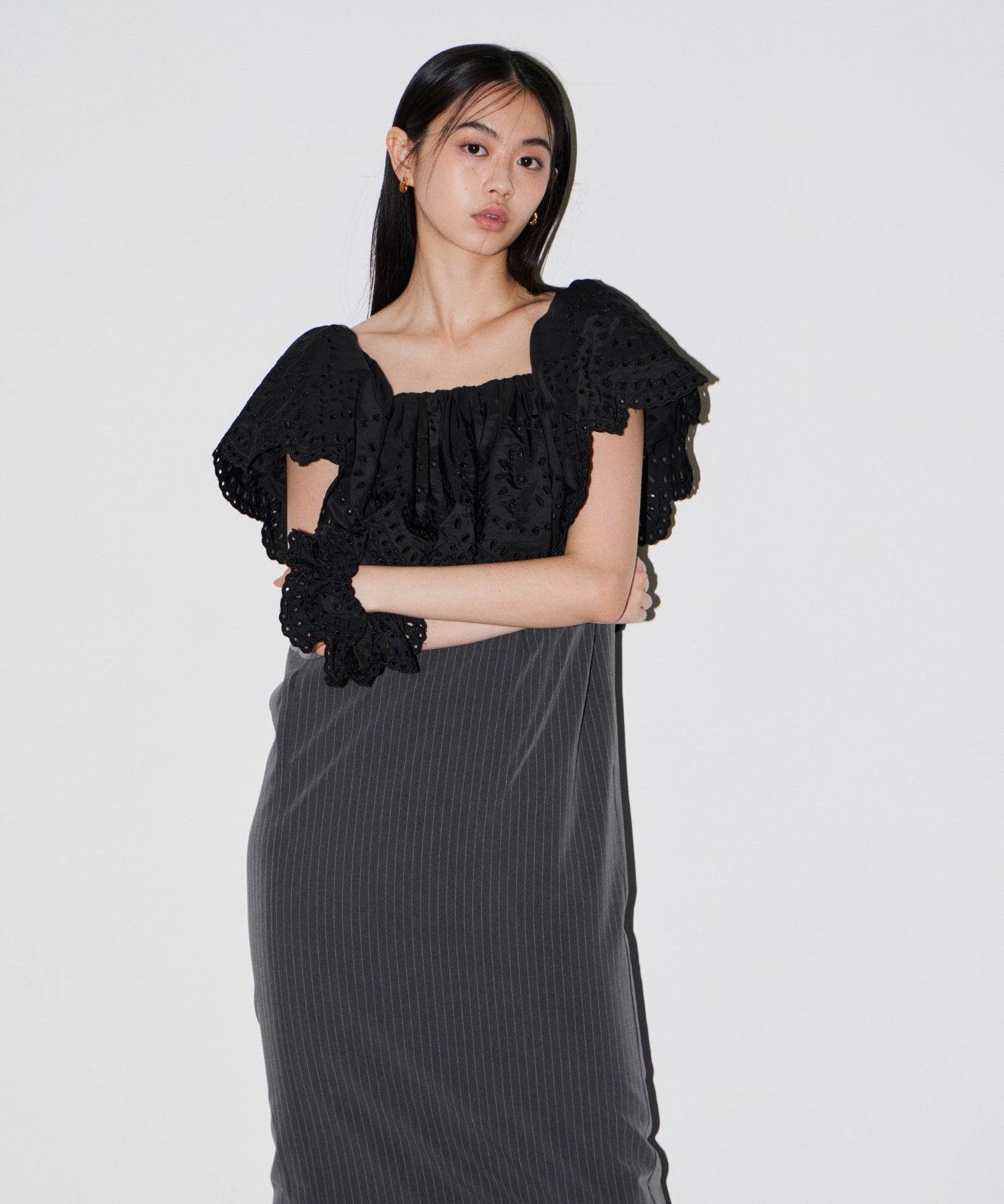 CUTWORK FRILL DRESS