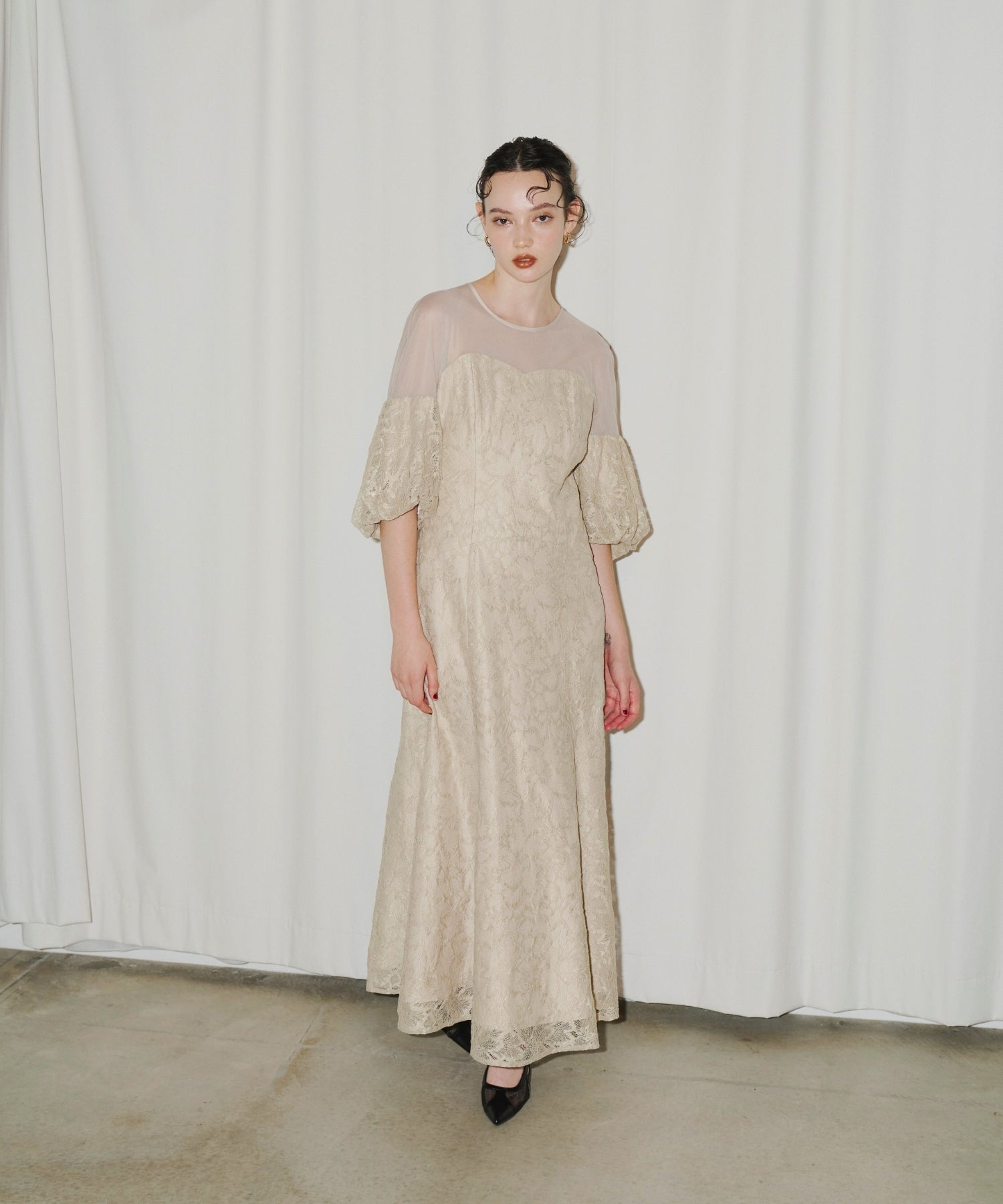 ATTRACTIVE LACE DRESS