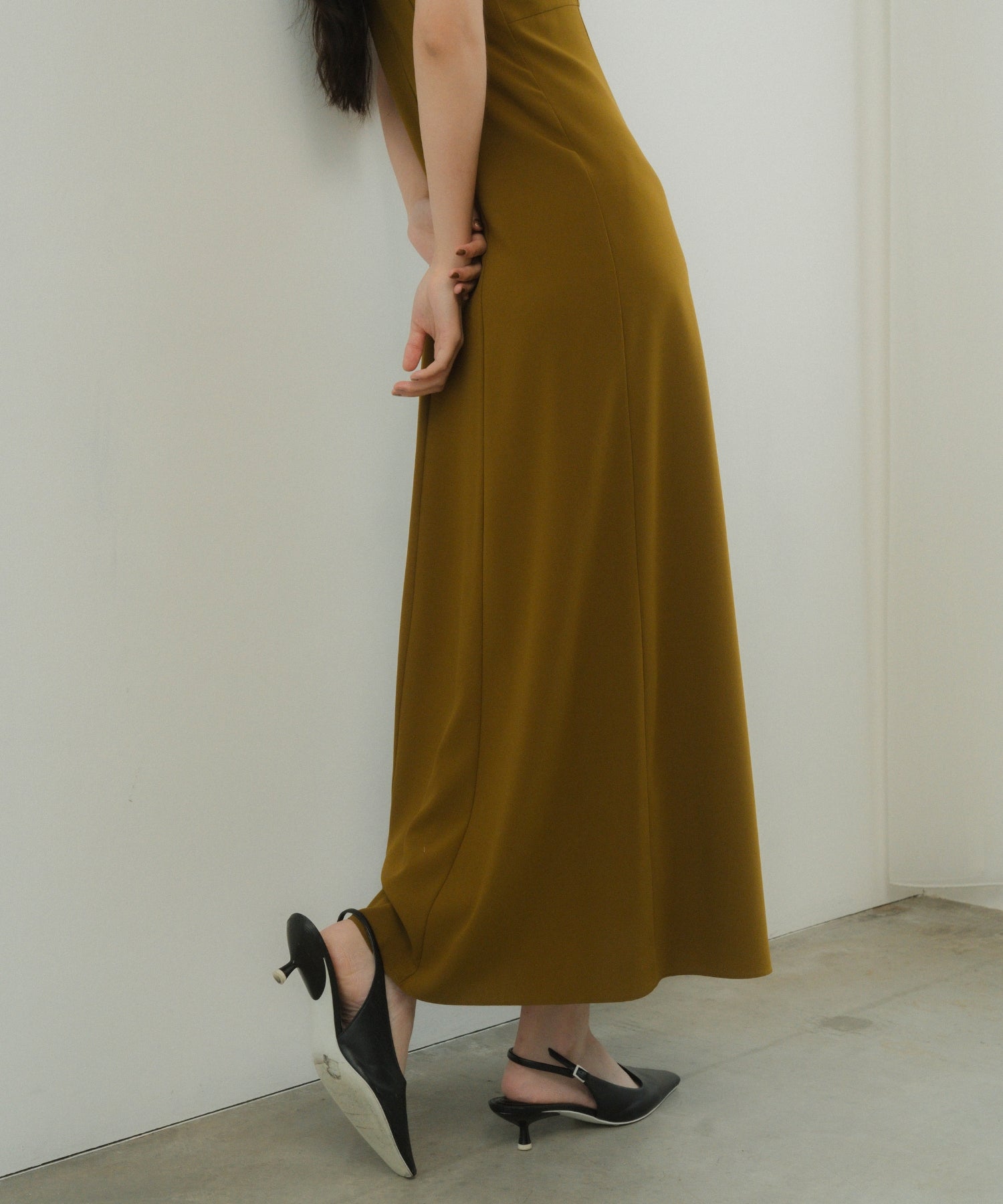 PLEATS TULLE DRESS