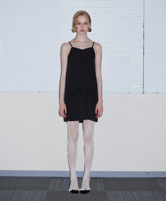 GRINT RIBBON MINI DRESS ブラック 正面全身