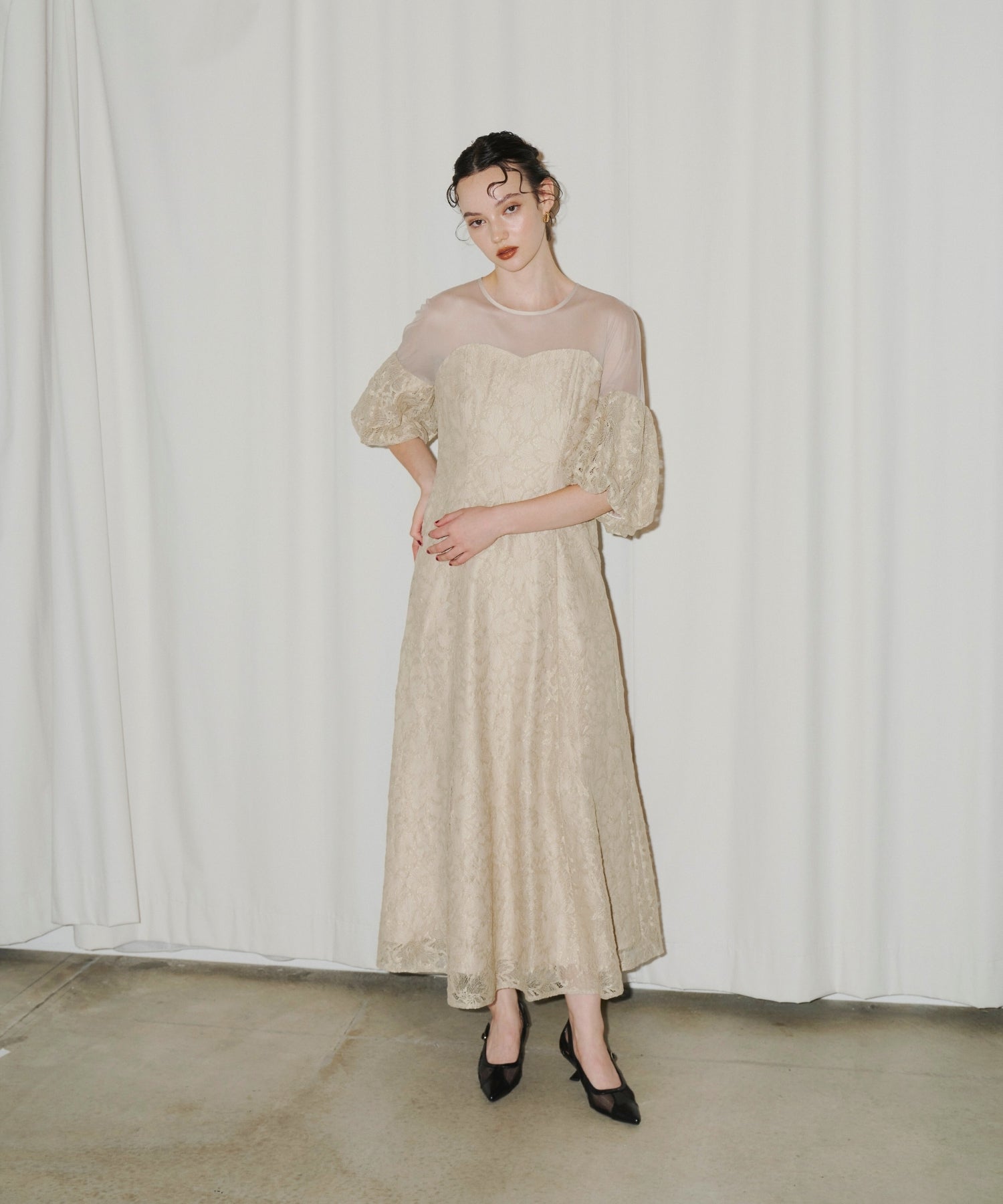 ATTRACTIVE LACE DRESS