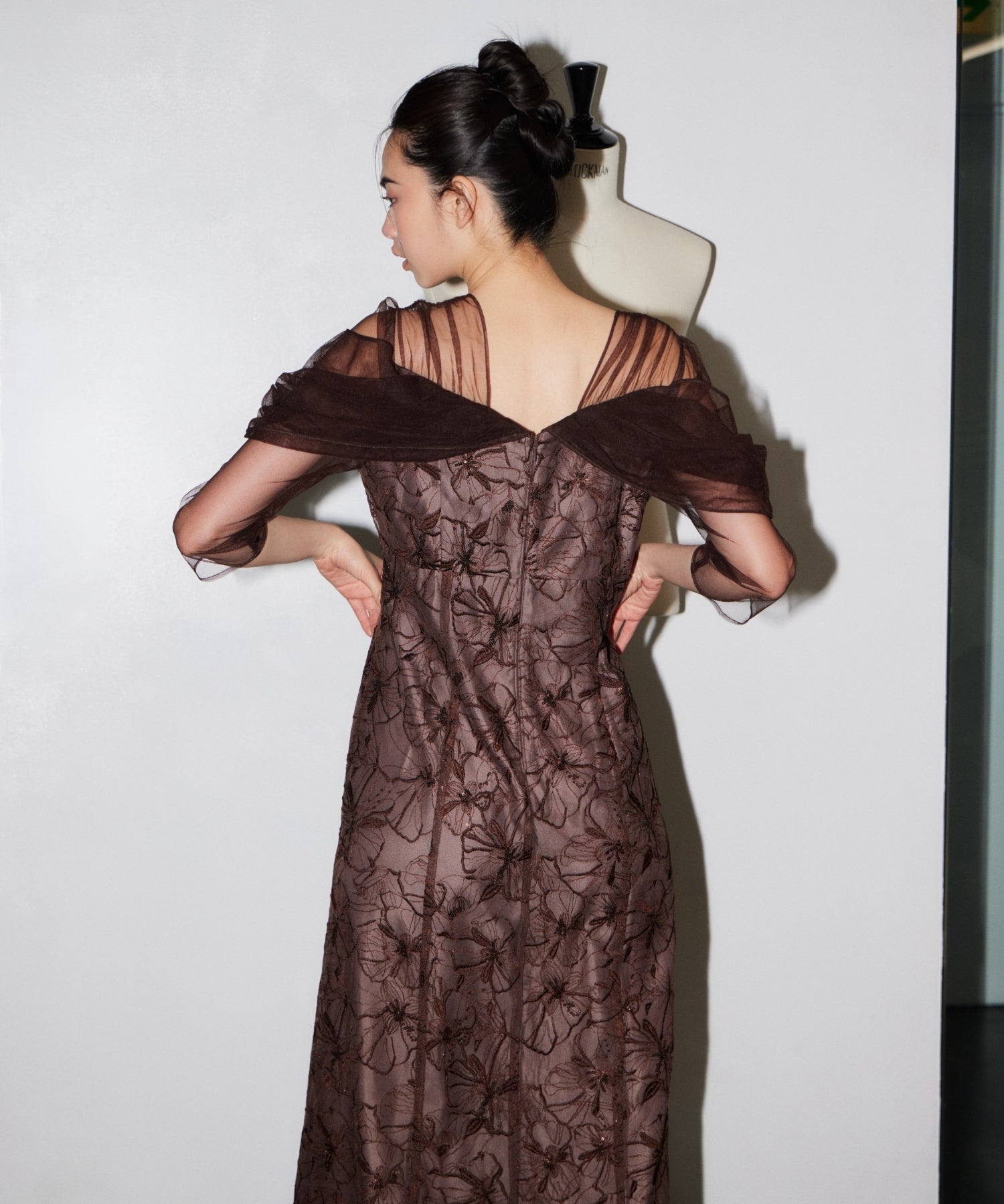 TULLE DRAPE SPANGLE DRESS
