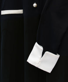 CONTRAST COLLAR DRESS ブラック アップ物撮り画像