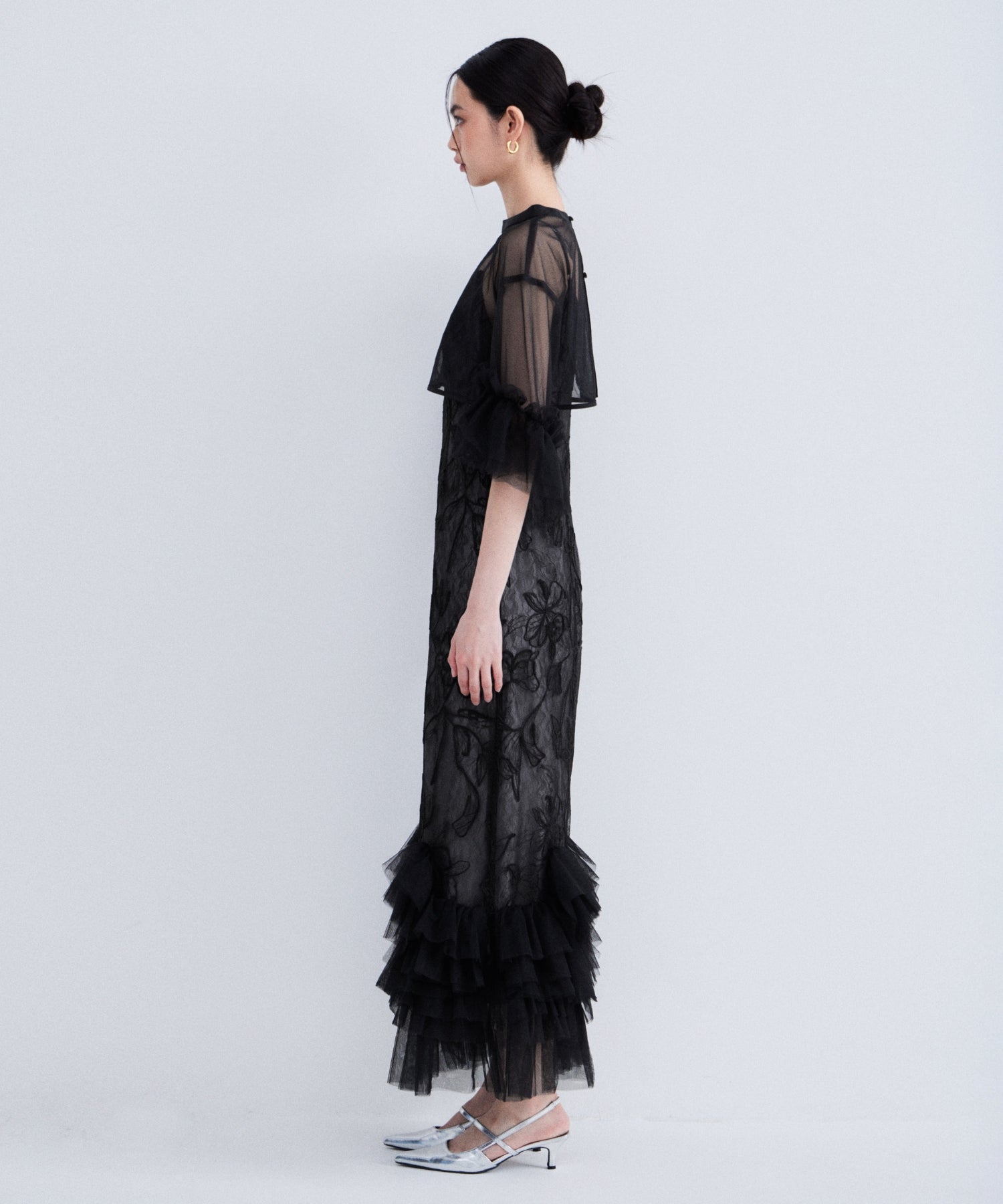 EMBROIDERY FRILL SET DRESS