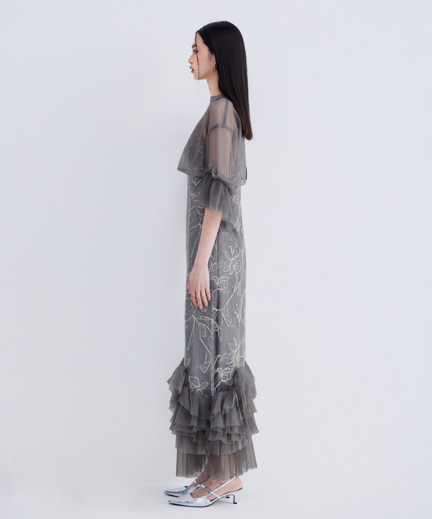 EMBROIDERY FRILL SET DRESS