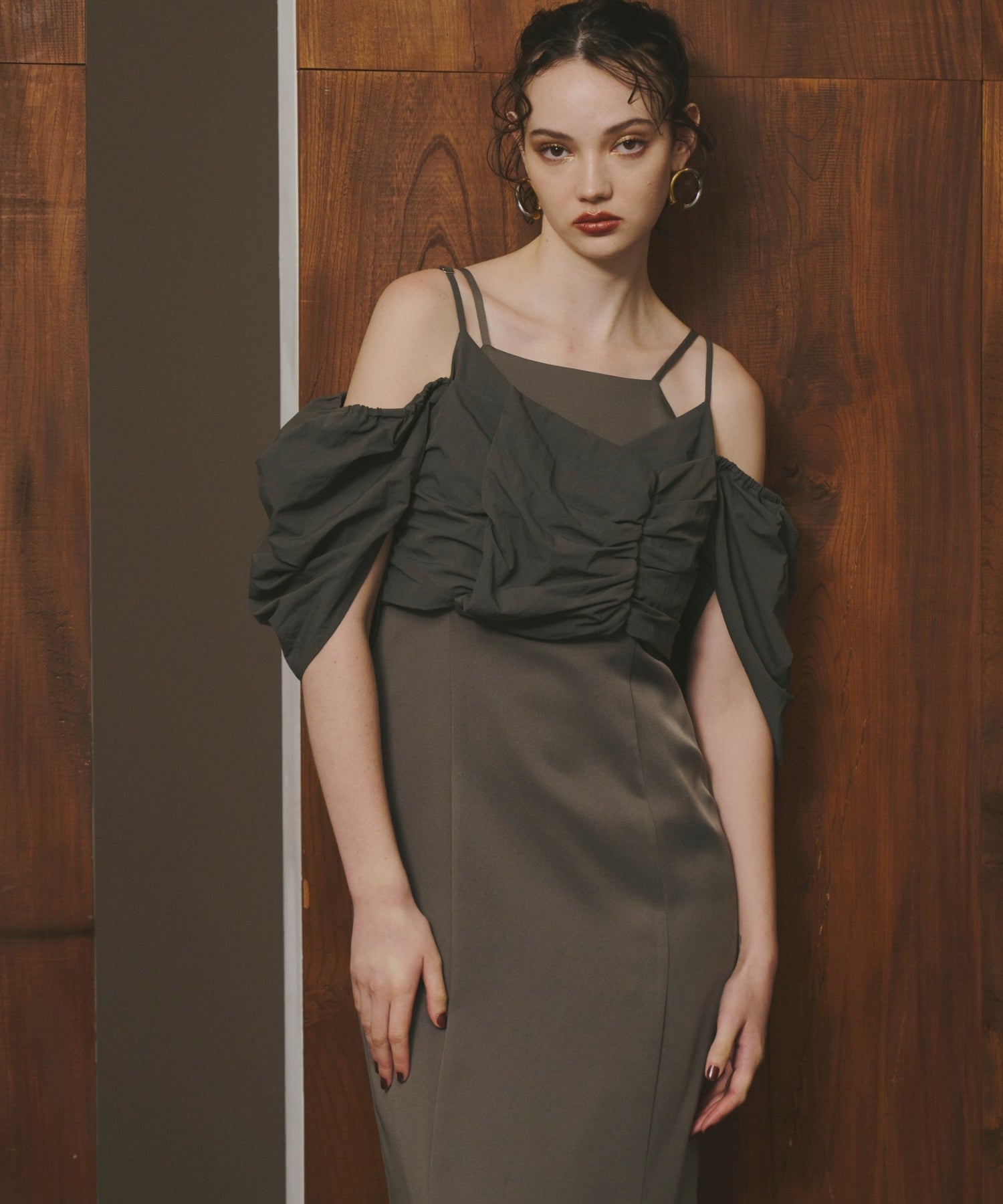 DETAIL TOPS SET DRESS