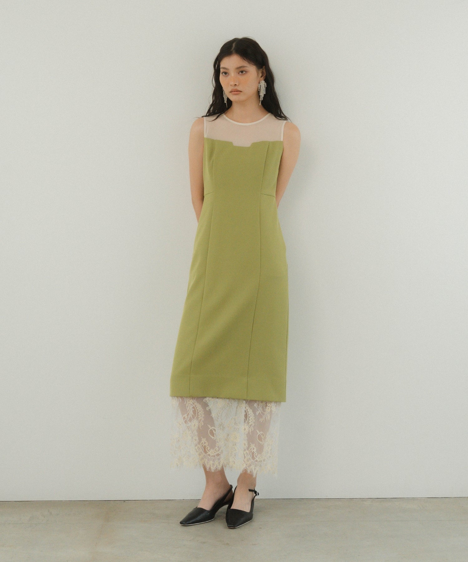 HEM LACE DRESS