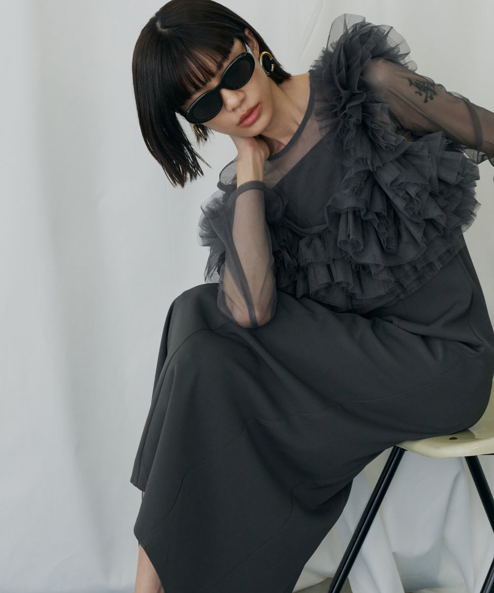 VOLUME RUFFLE LAYER DRESS