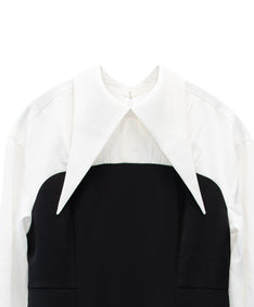 TAILORED FRILL DRESS ブラック 正面 襟アップ画像