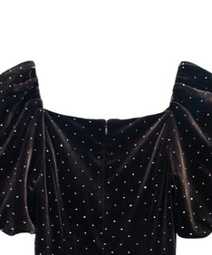 GRINT VELOUR DRESS ダークブラウン 背面アップ画像