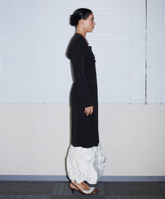 TRENCH BUBBLE DRESS ブラック 横向き全身