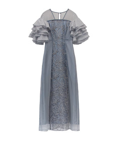 SPANGLE RUFFLE DRESS グレー 正面全身物撮り画像