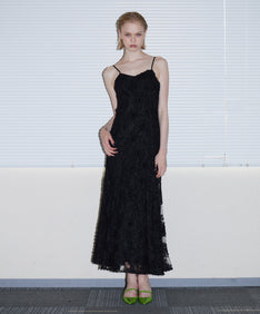 FLOCKING BOLERO DRESS ブラック 正面全身ポーズ