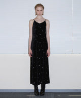 GLIMMER FLOWER DRESS ブラック  正面全身