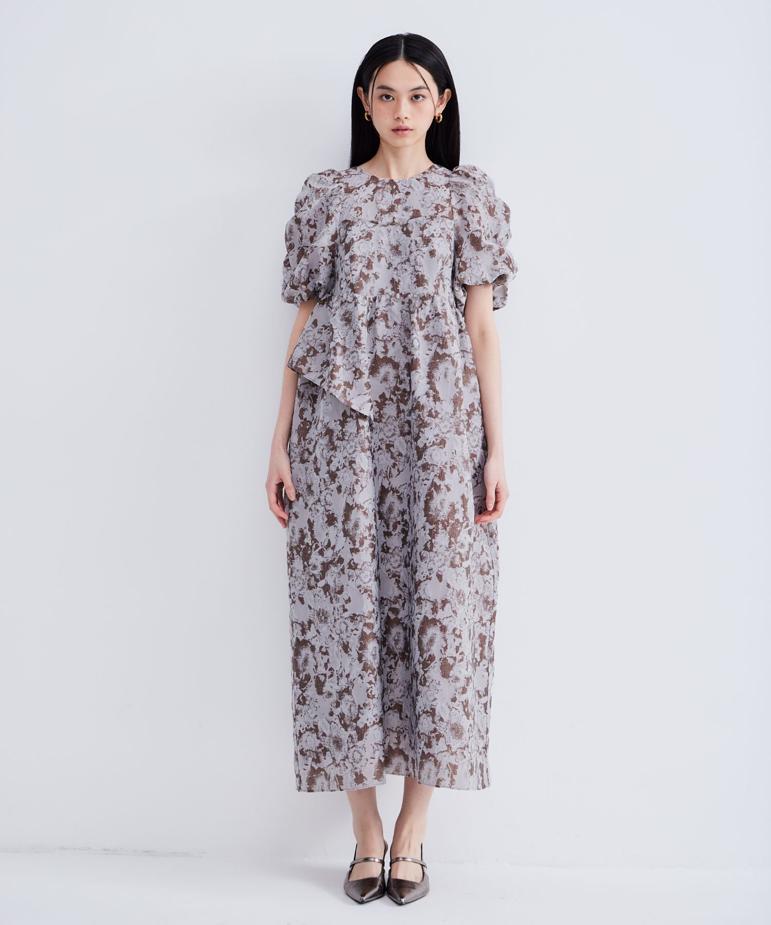 【POPUP】BUBBLE SLEEVE JACQUARD DRESS