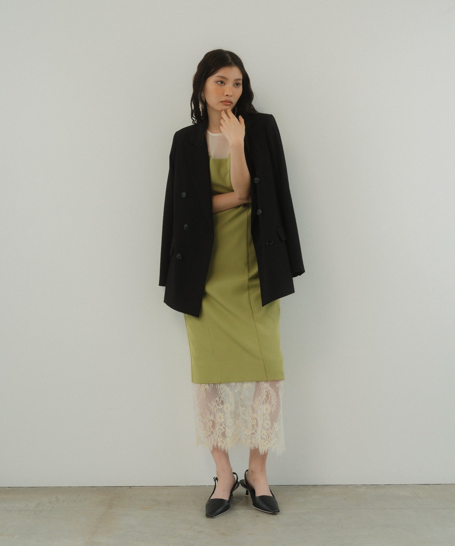 HEM LACE DRESS