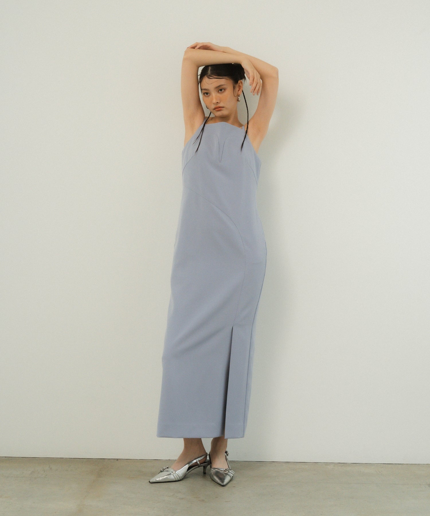 CUTTING CURVE DRESS