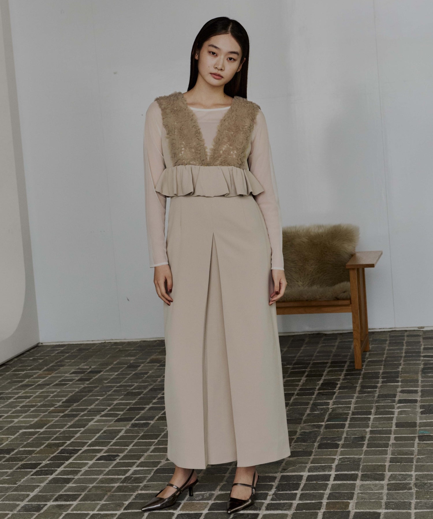 VOLUME TULLE PEPLUM DRESS