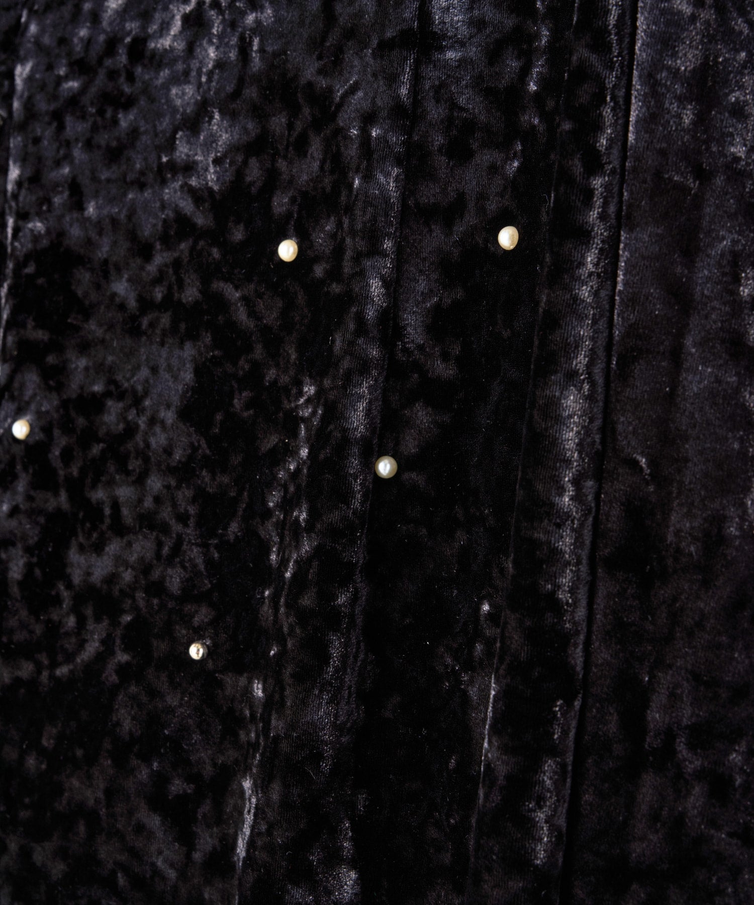 PEARL GLOW VELOUR DRESS
