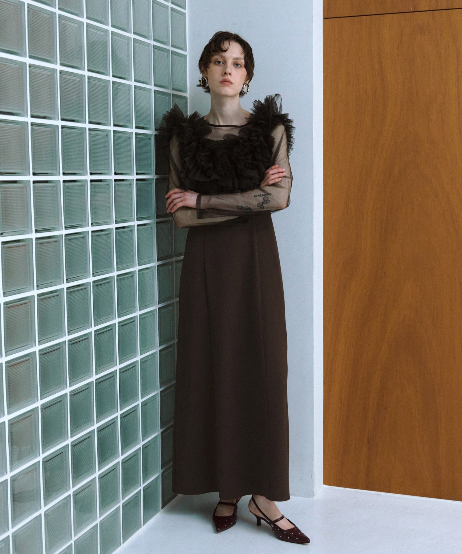 VOLUME RUFFLE LAYER DRESS