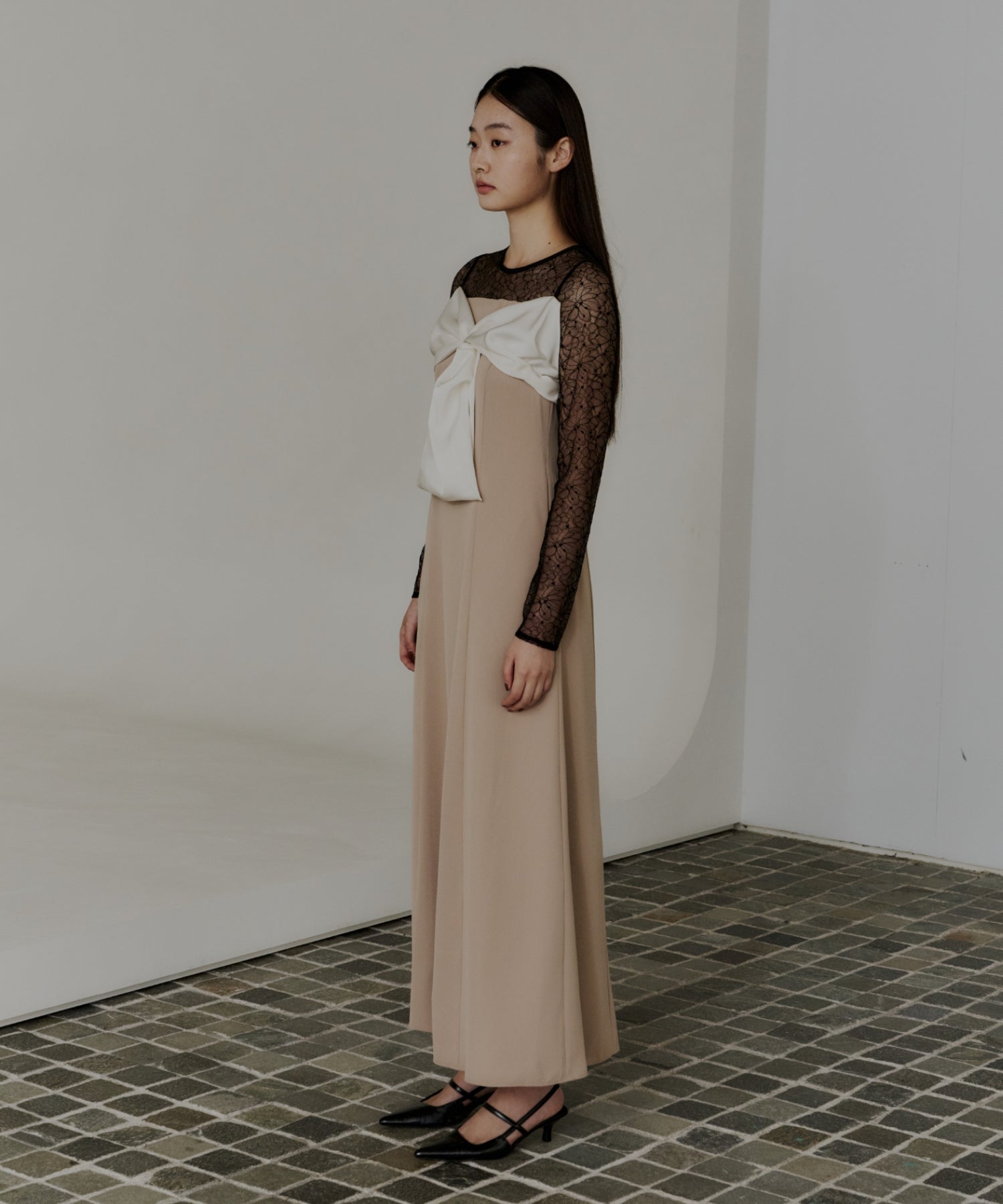 BIG RIBBON DRESS