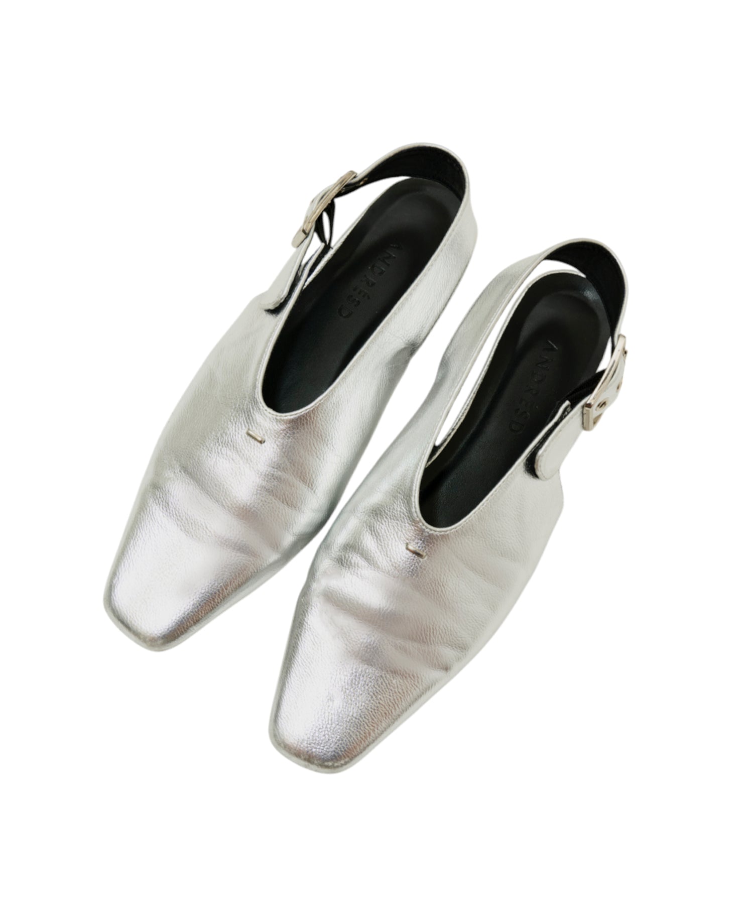 BUCKLE STRAP FLAT SHOES