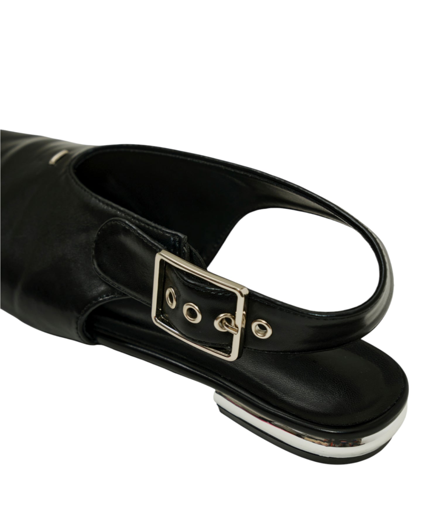 BUCKLE STRAP FLAT SHOES