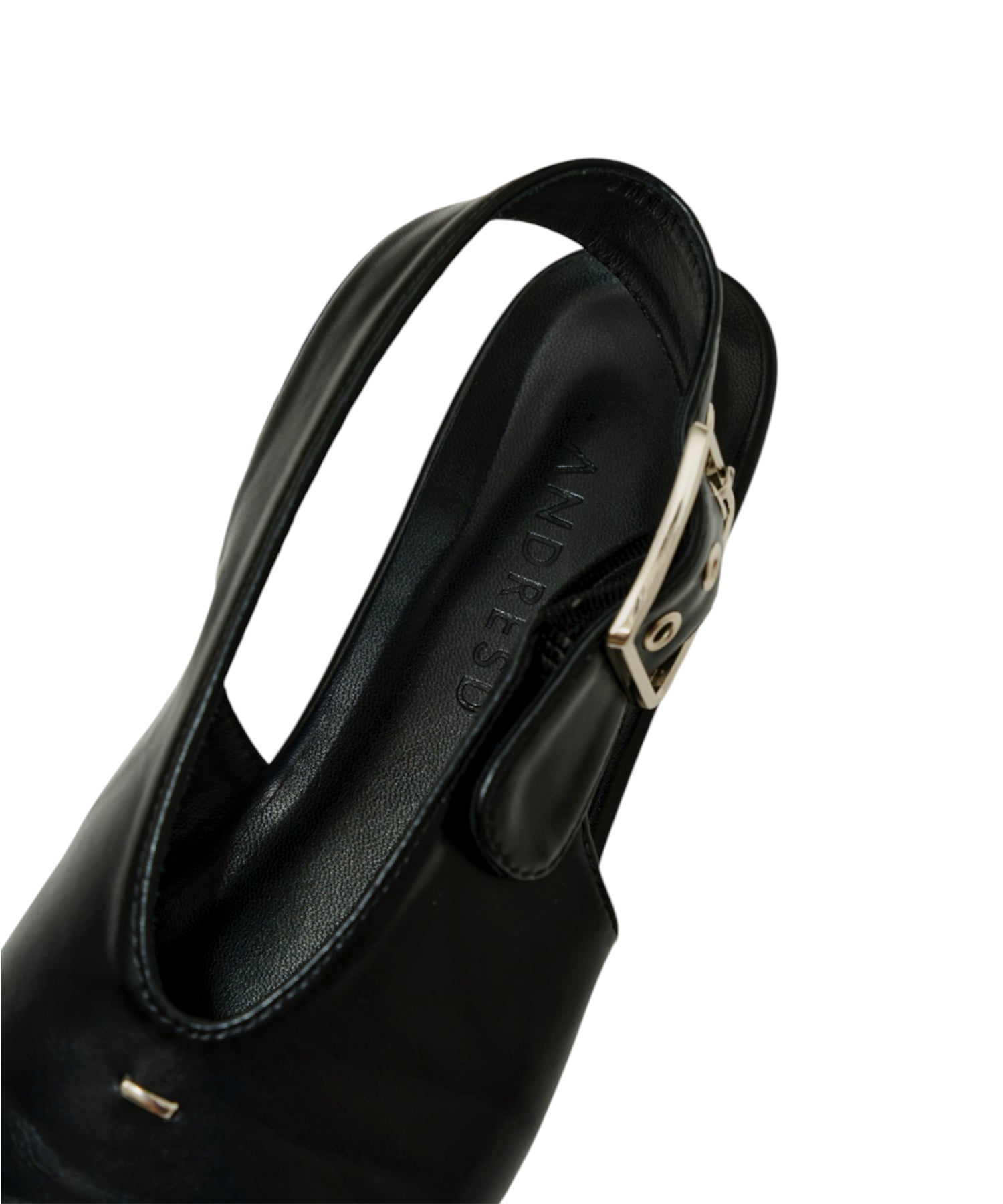 BUCKLE STRAP FLAT SHOES