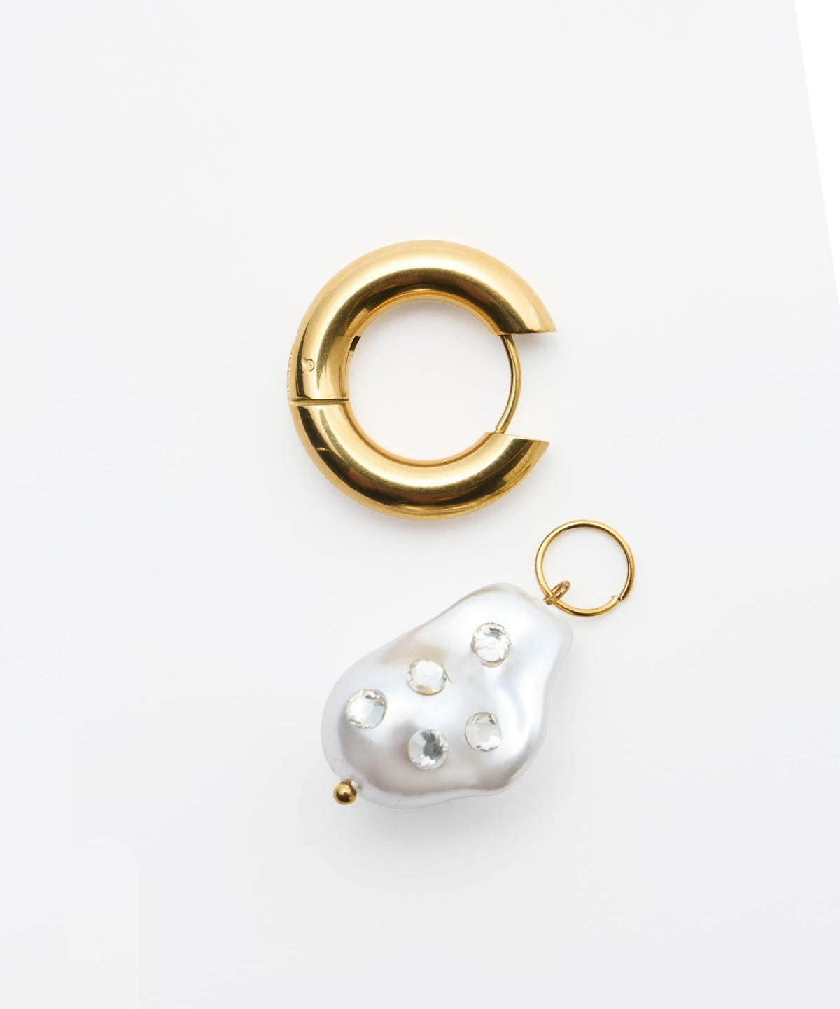 【POPUP】BAROQUE PEARL PIERCE