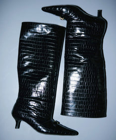 LOGO BUCKLE LONG BOOTS ブラック 全体物撮り画像