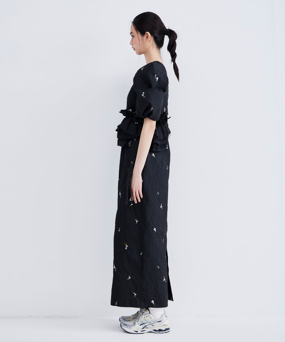【POPUP】BLOSSOM FRILL DRESS