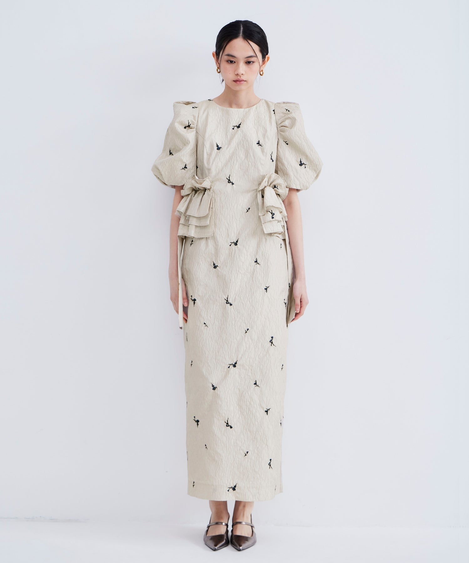 【POPUP】BLOSSOM FRILL DRESS