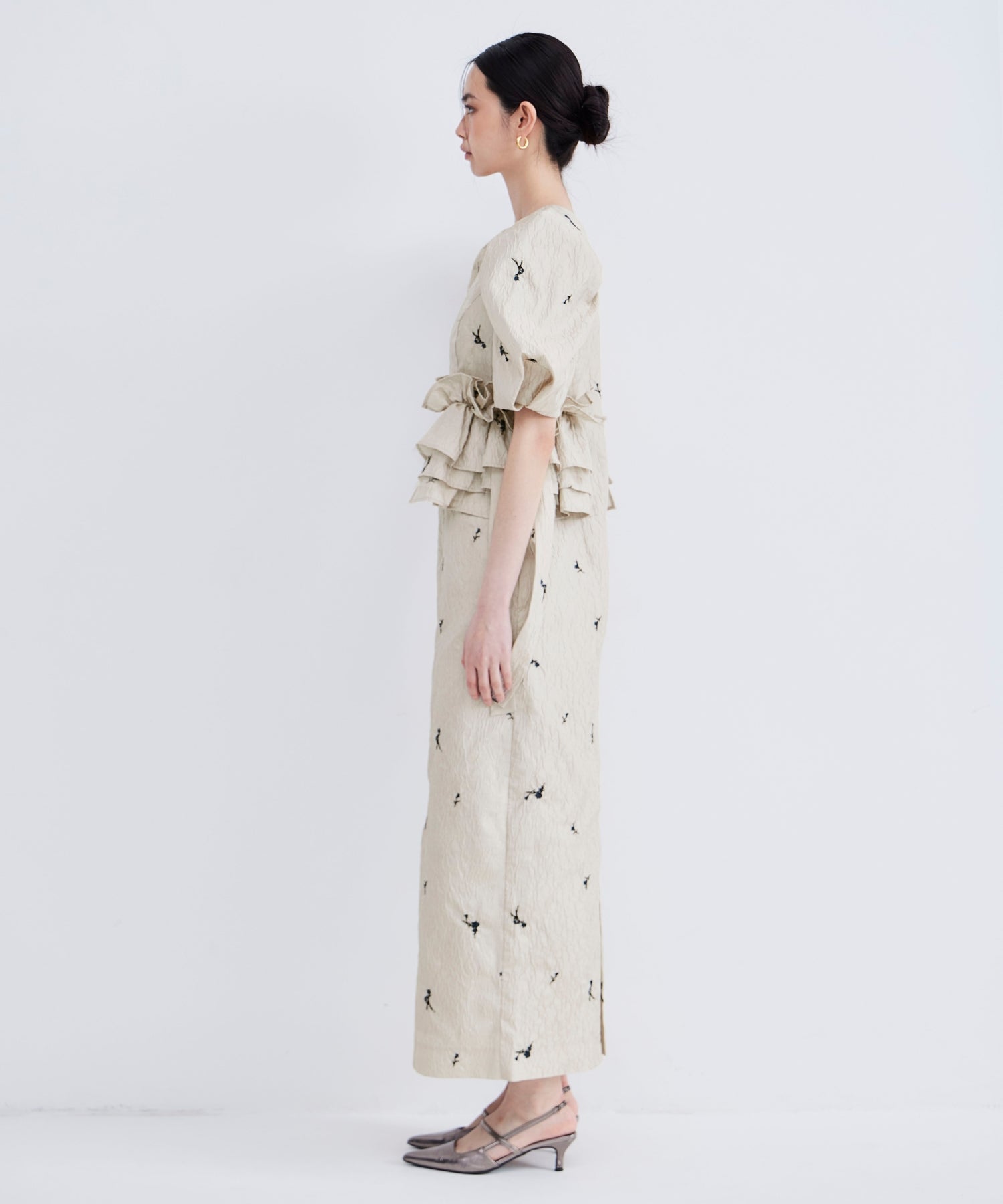 【POPUP】BLOSSOM FRILL DRESS