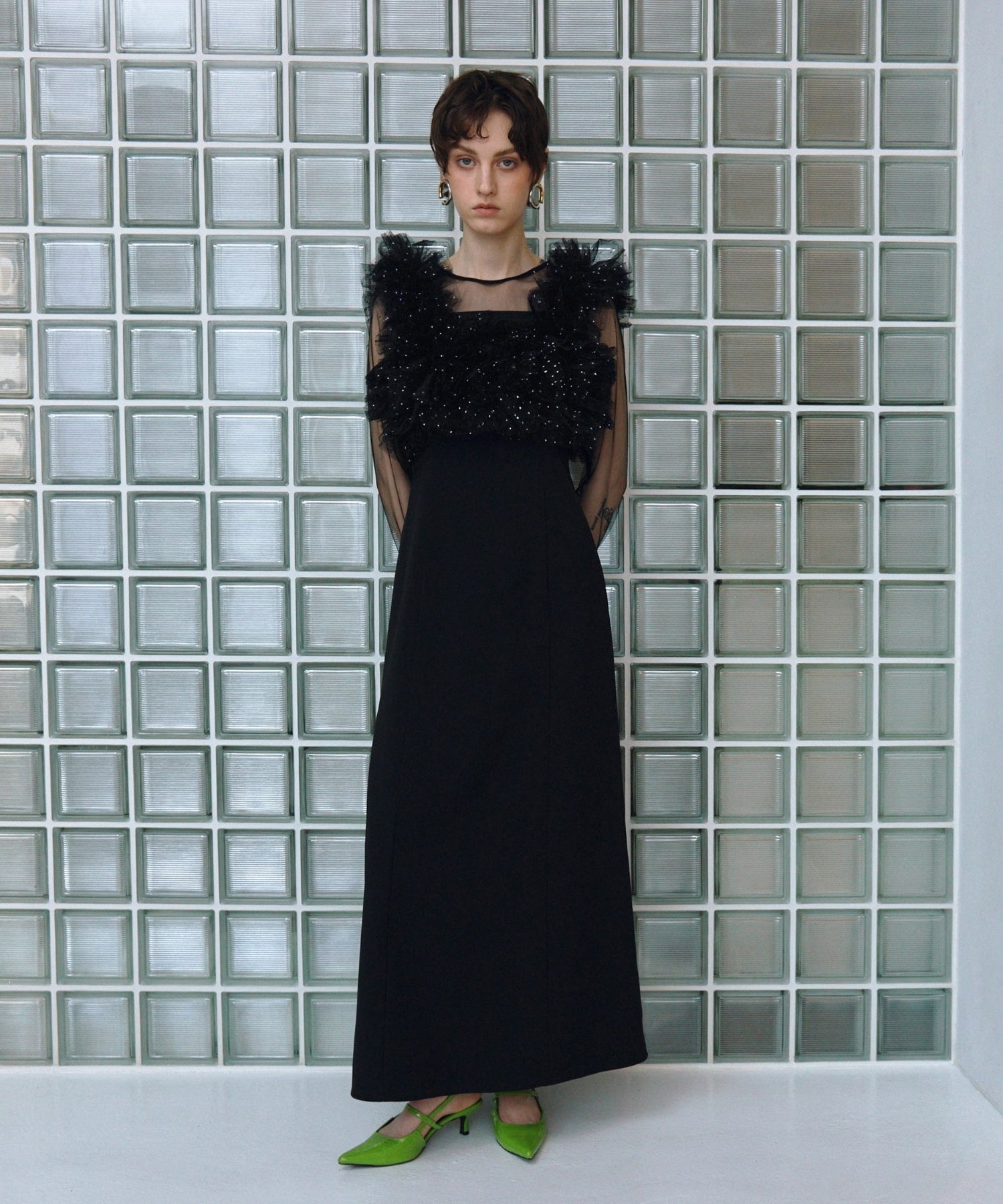 VOLUME RUFFLE LAYER DRESS