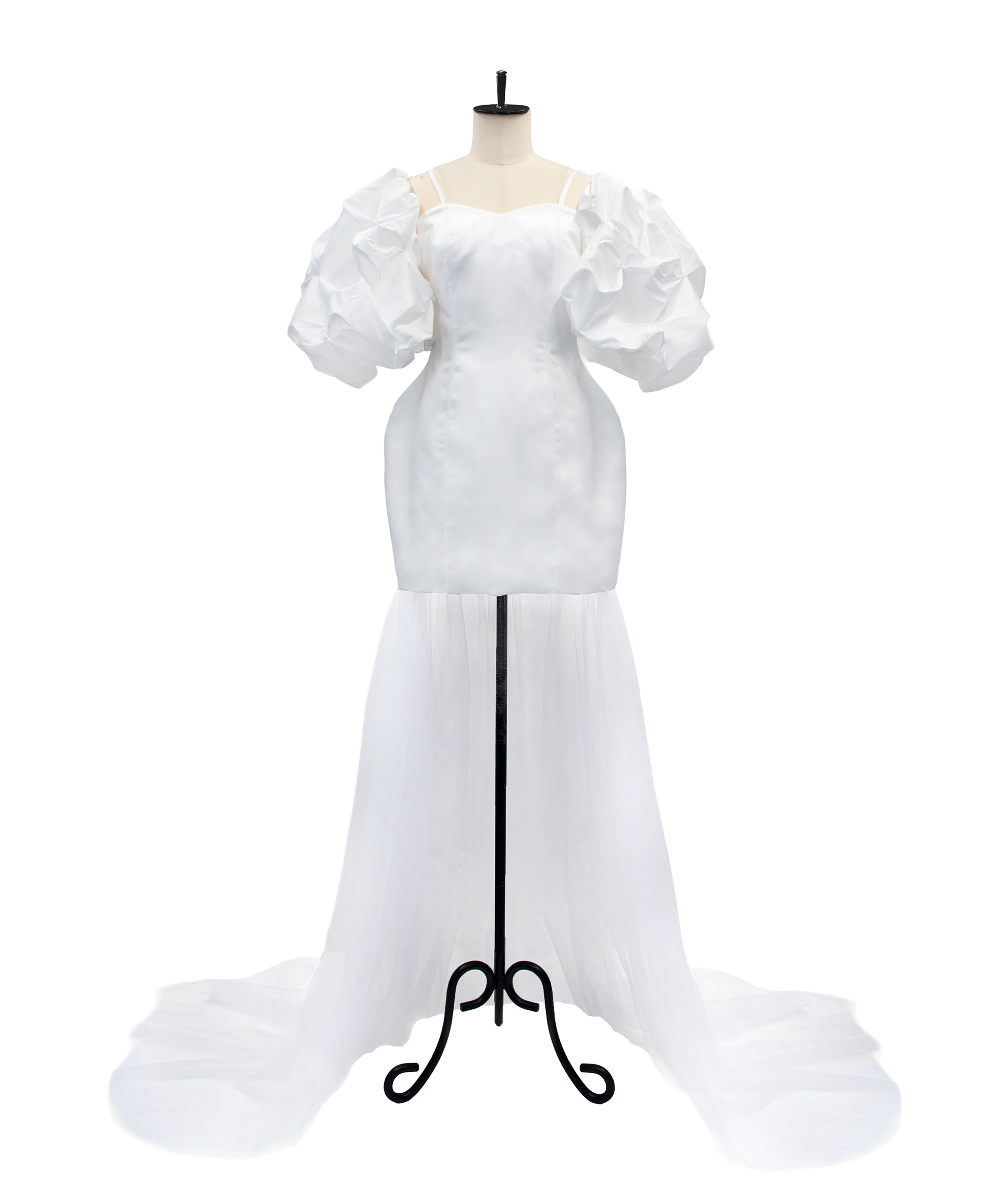 BLISS DRESS ホワイト 正面全身物撮り画像