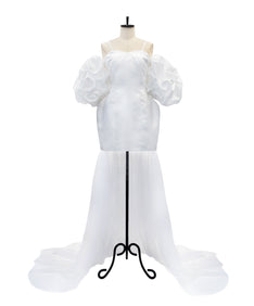 BLISS DRESS ホワイト 正面全身物撮りパターン2画像
