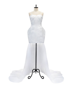 BLISS DRESS ホワイト 正面全身物撮りパターン3画像