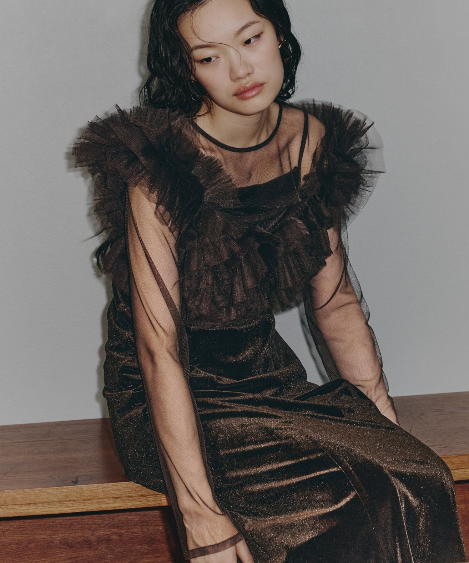 VOLUME RUFFLE LAYER DRESS