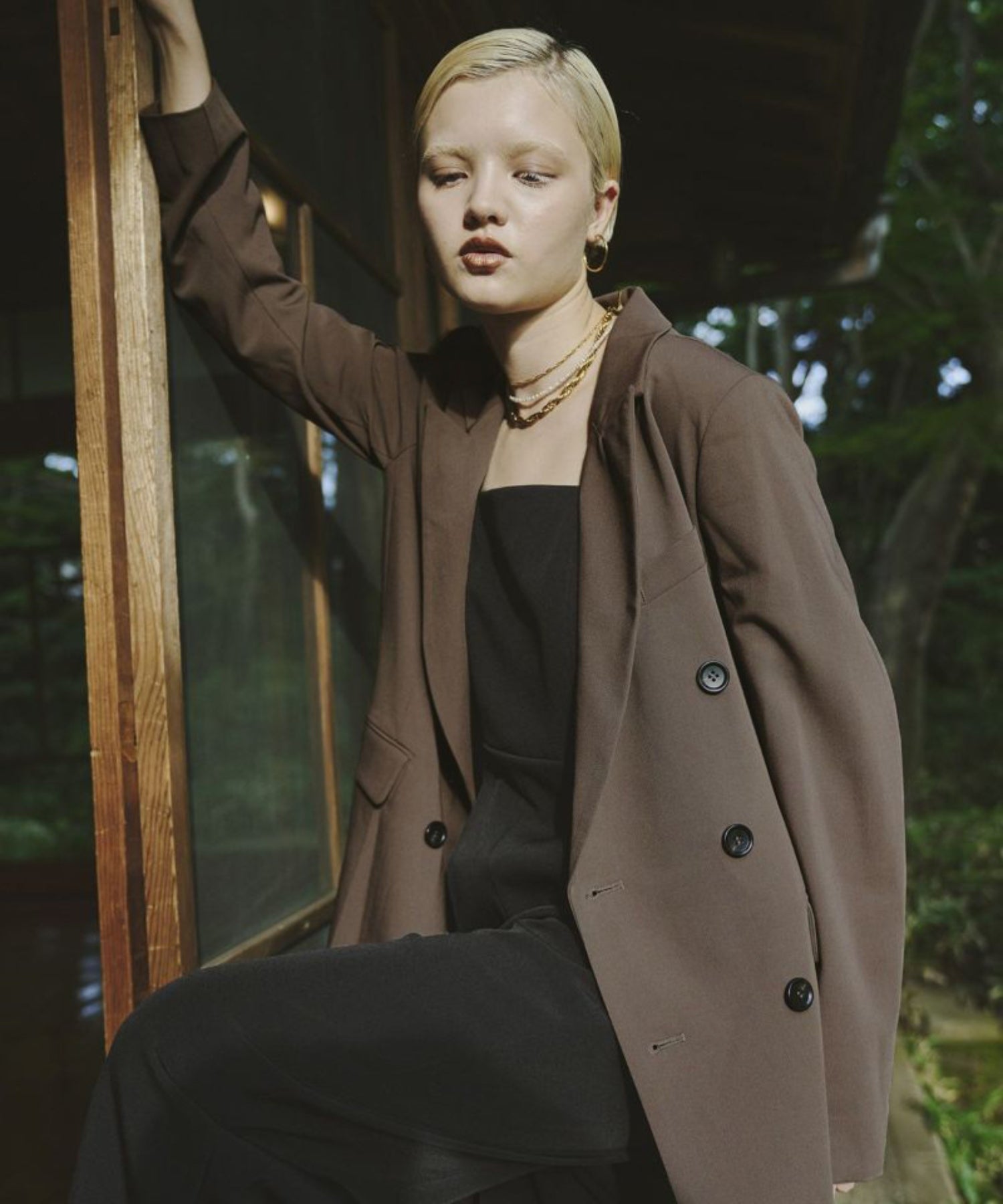 PEAKED LAPEL JACKET