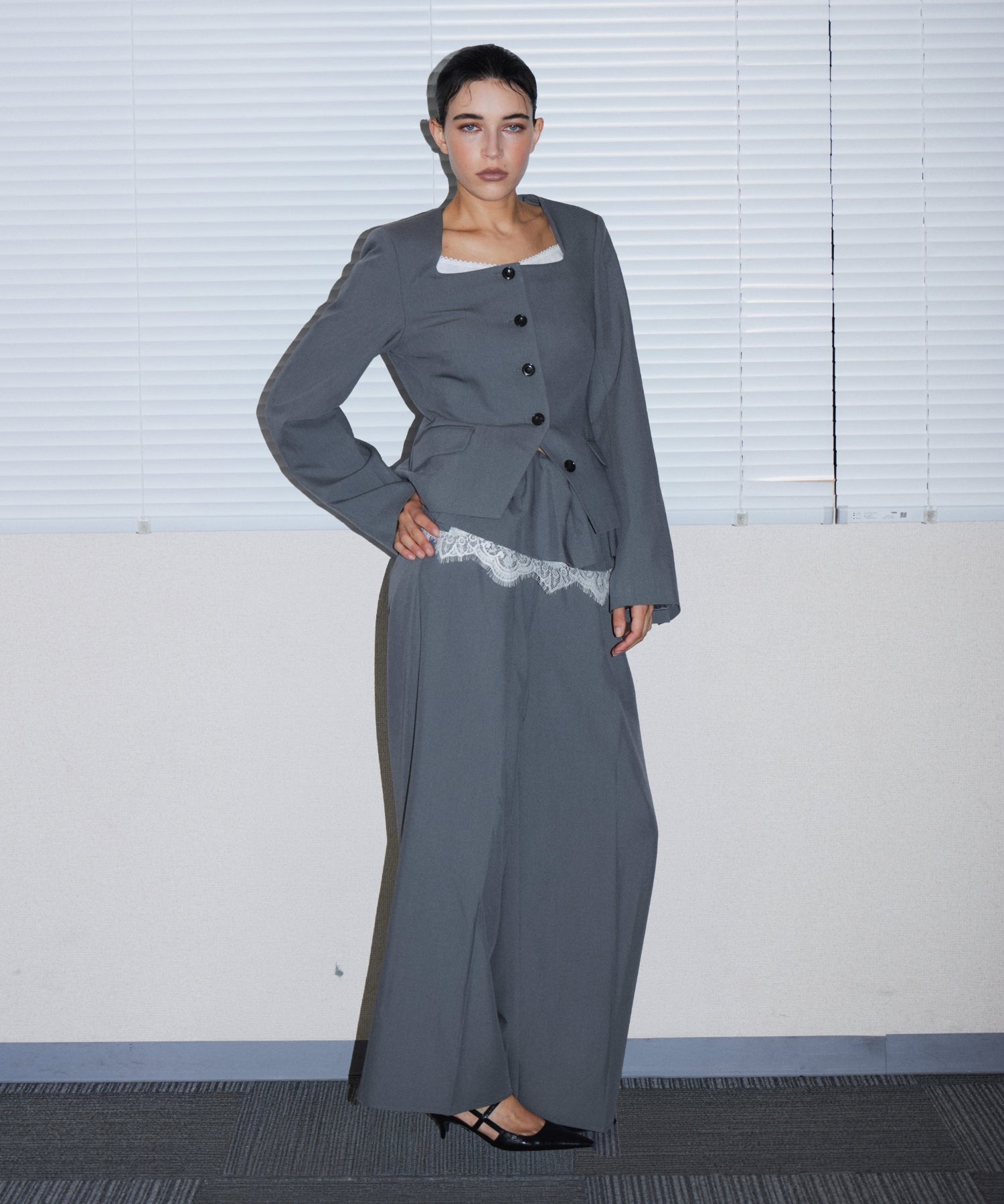 FEMME PEPLUM SETUP