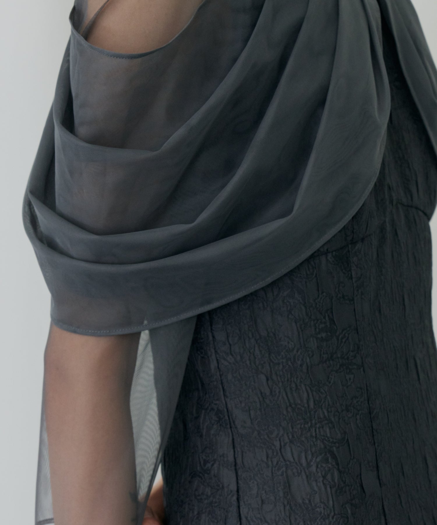 TULLE DRAPE JACQUARD DRESS