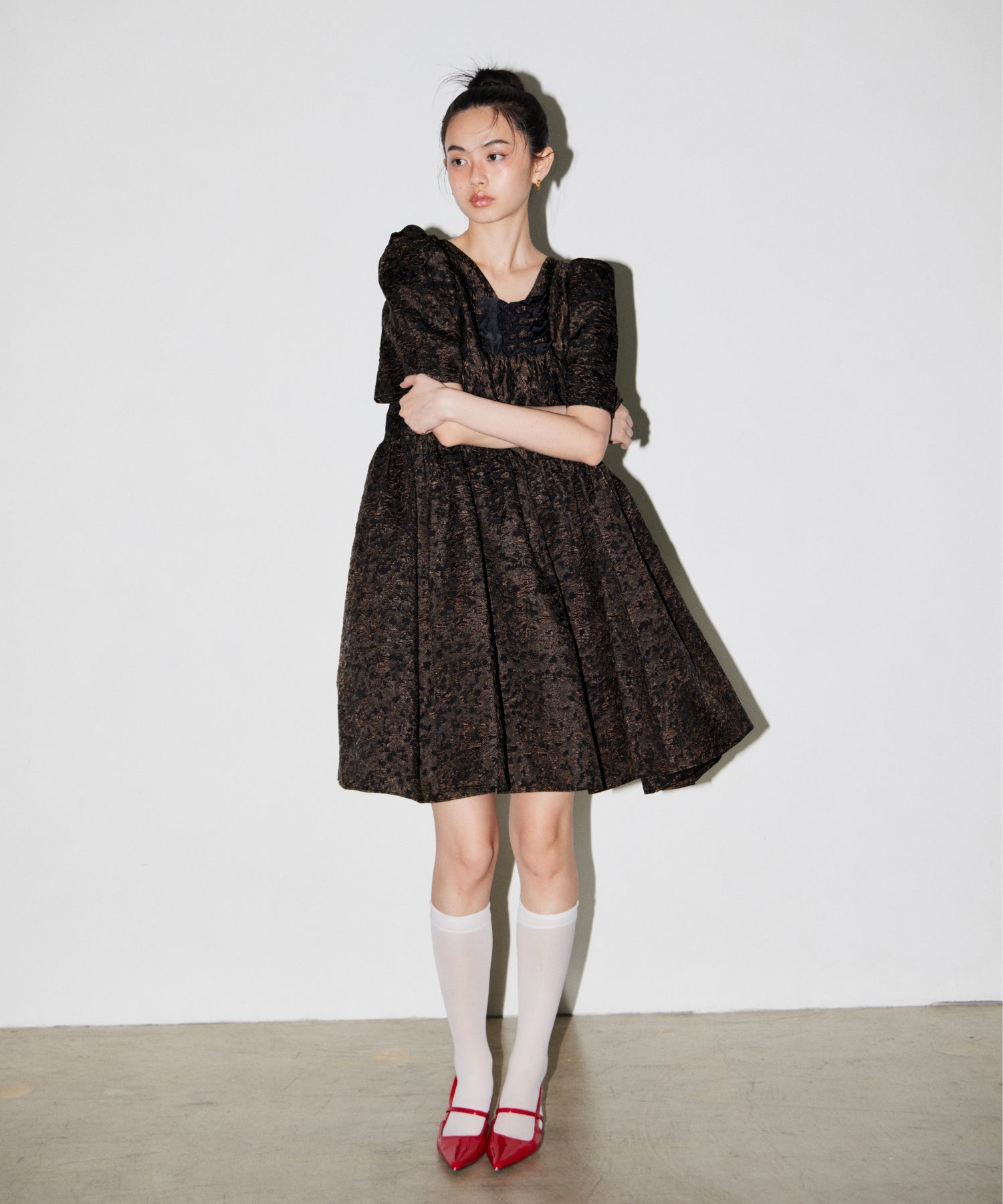 EDGE RIBBON MINI DRESS