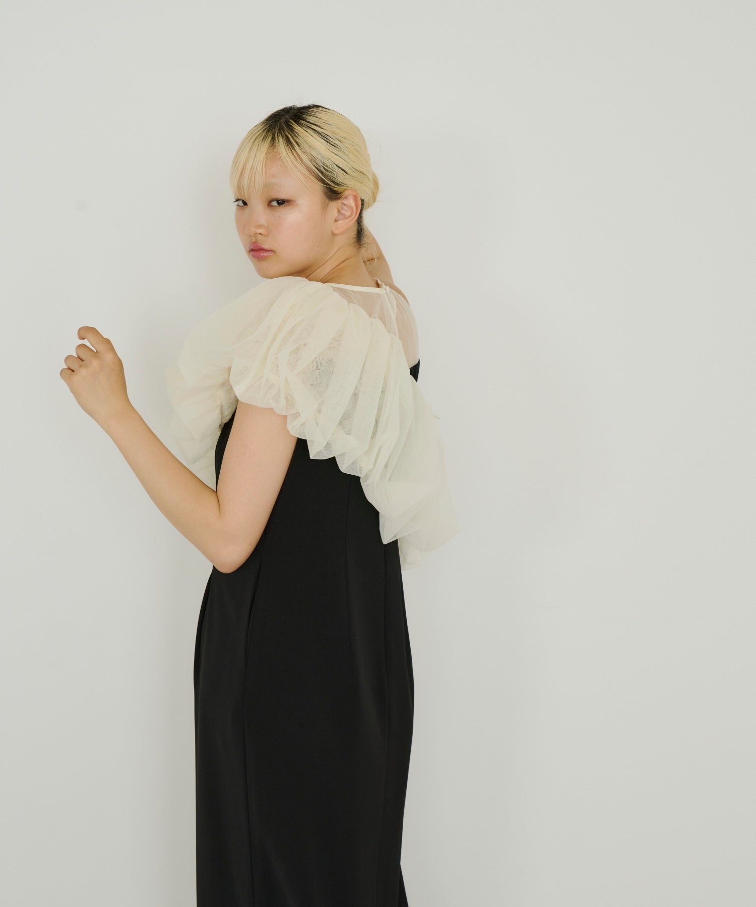 BALLOON FORM SET DRESS