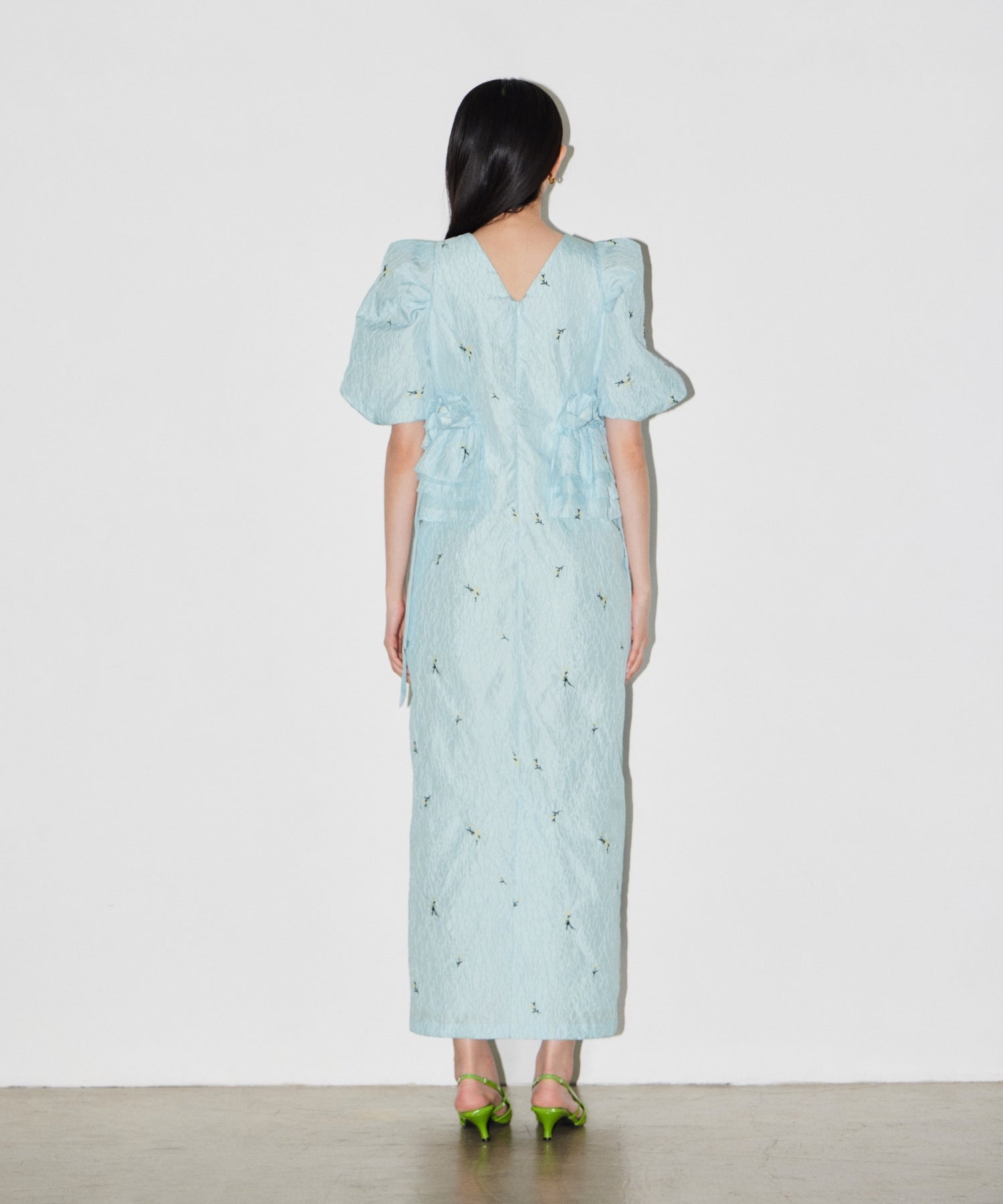 【POPUP】BLOSSOM FRILL DRESS