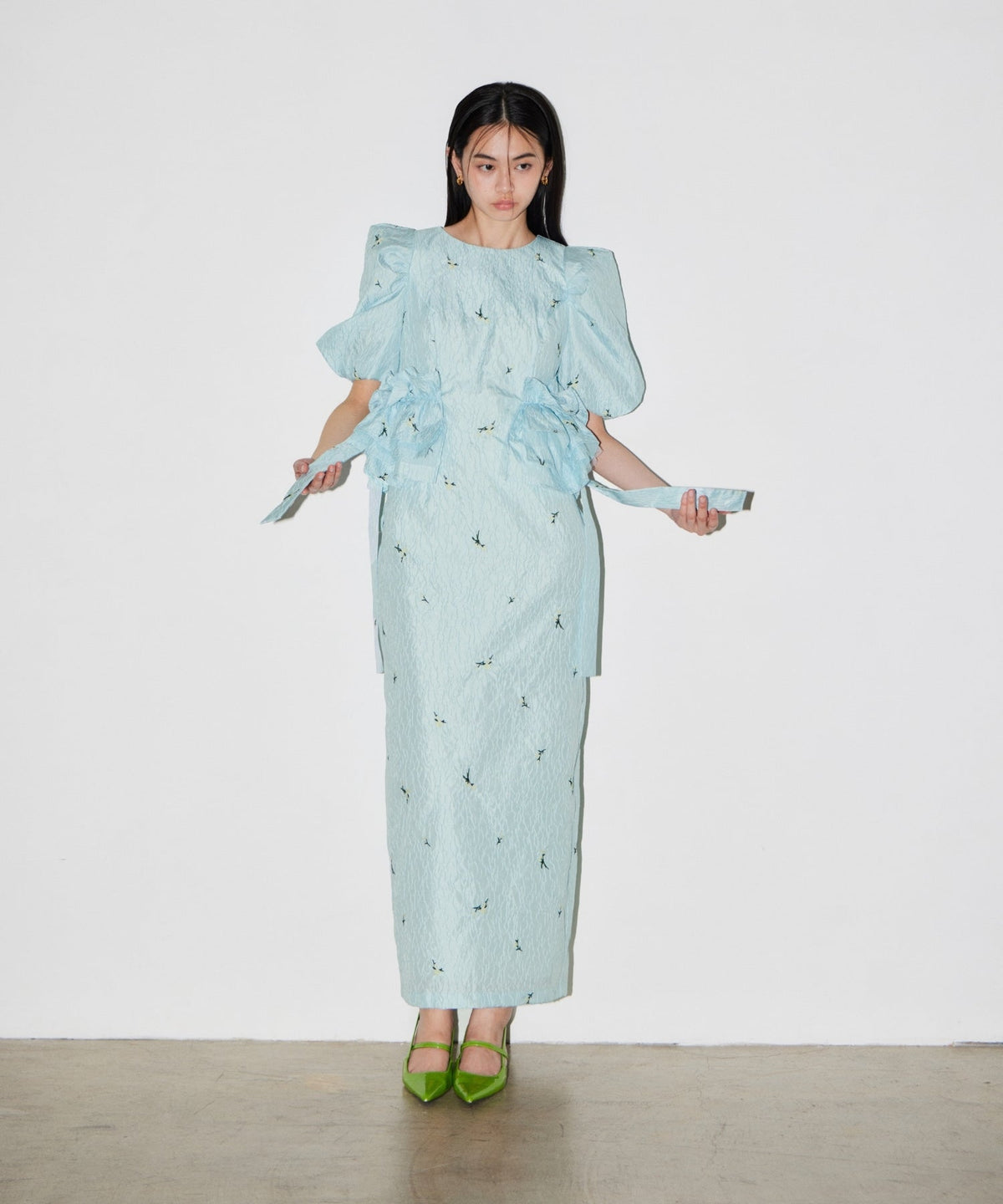 【POPUP】BLOSSOM FRILL DRESS